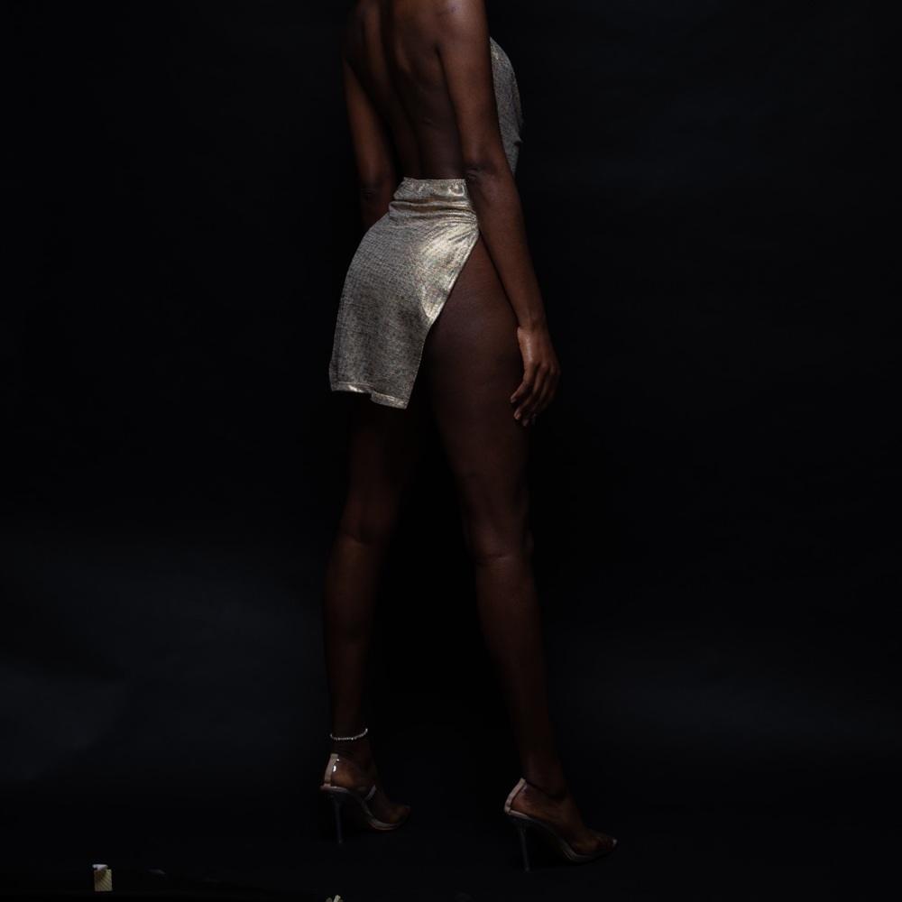 Silver dress - Picture 2 of 2
